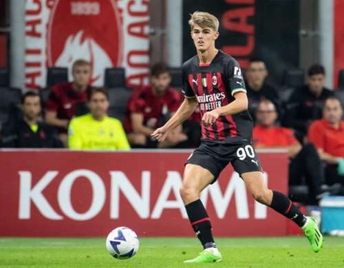 型赋予他更 型赋予他更