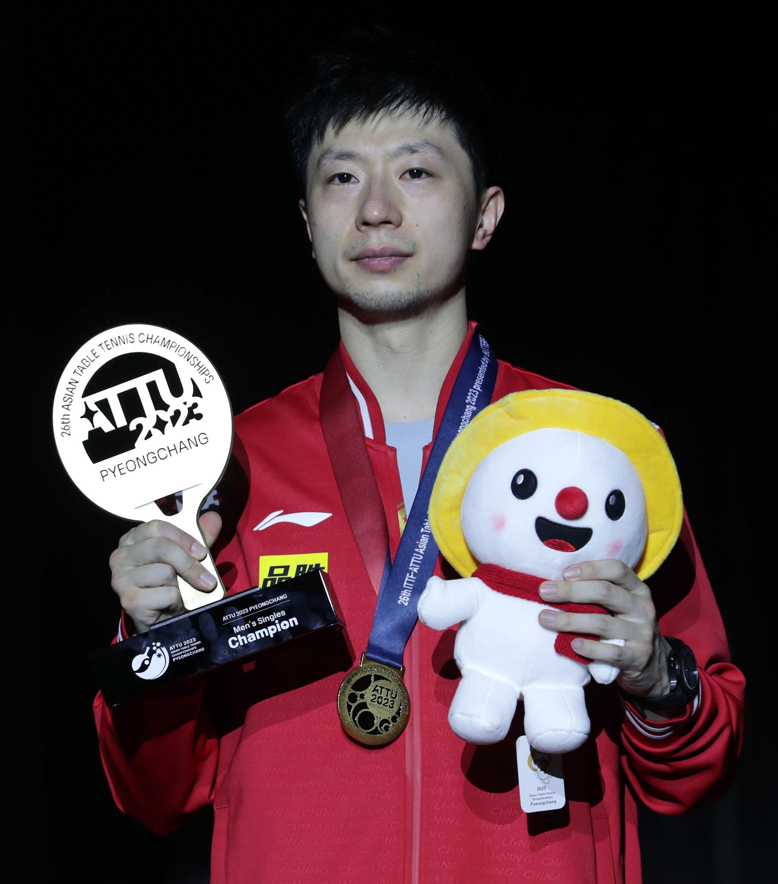 蓝月亮的小 蓝月亮的小