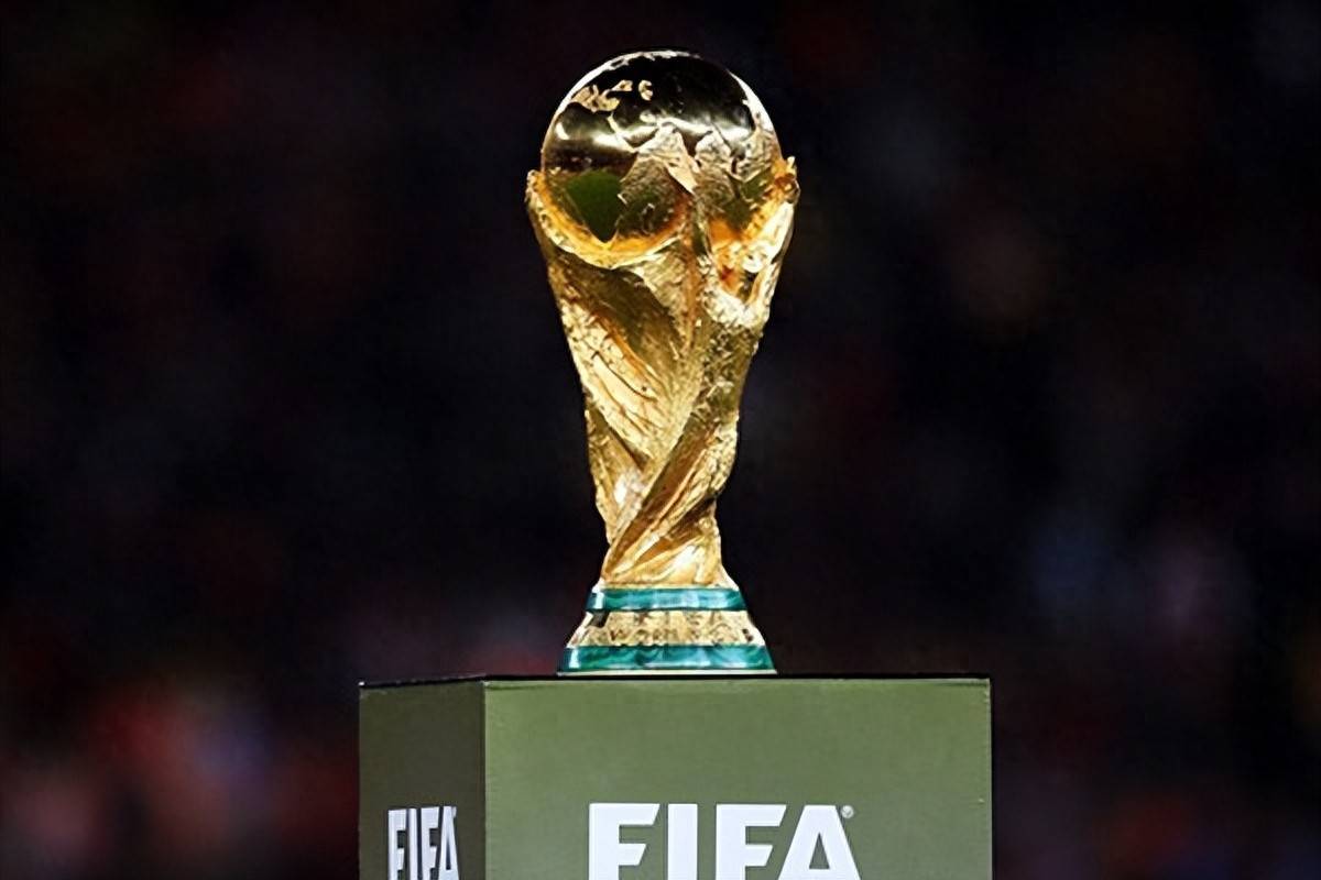 一石激起千 一石激起千