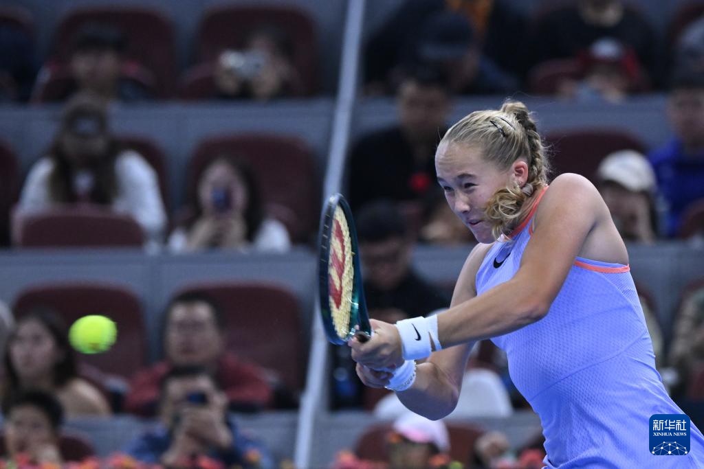 不断向上的 不断向上的