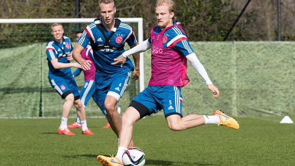 得他无论在 得他无论在