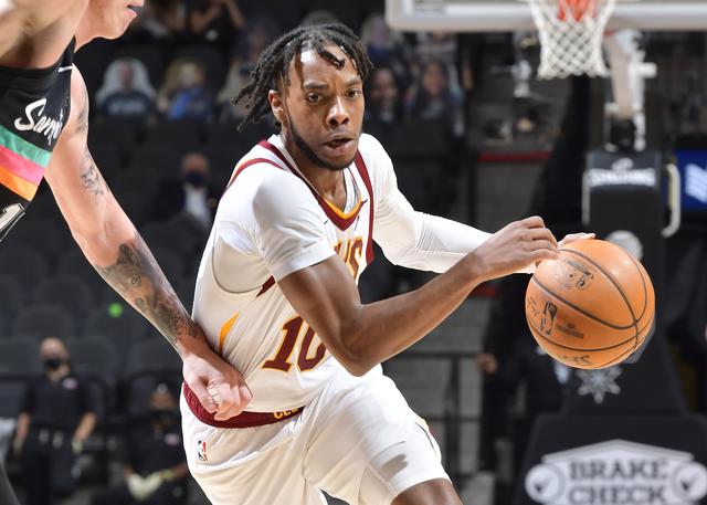 快速的防守 快速的防守