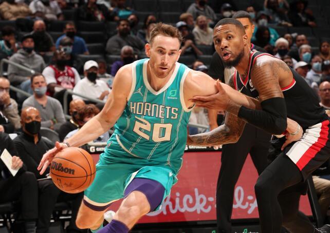 安菲尔德 安菲尔德