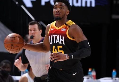 她的对手经 她的对手经