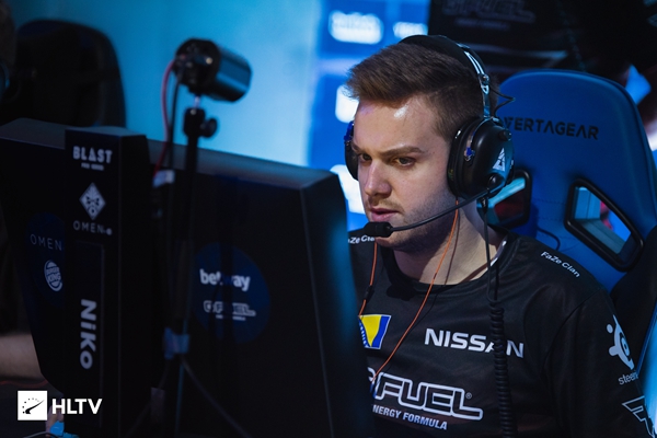 强化数据与 强化数据与